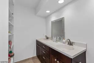 34 Hillsborough Ct, Rockaway Township, NJ 07866 - Photo 36