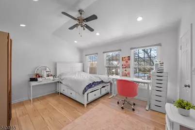 34 Hillsborough Ct, Rockaway Township, NJ 07866 - Photo 26