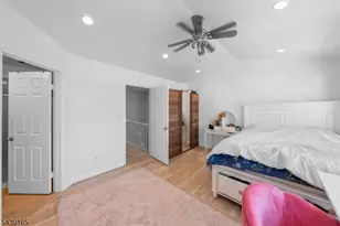 34 Hillsborough Ct, Rockaway Township, NJ 07866 - Photo 24