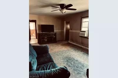 264 Carentan Rd, Hopatcong, NJ 07843 - Photo 6