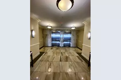 102 E Elizabeth Ave #406, Linden, NJ 07036 - Photo 4