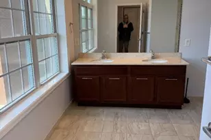 102 E Elizabeth Ave, Linden, NJ 07036 - Photo 24