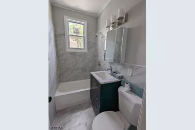 517 Lincoln Pl, Orange, NJ 07050 - Photo 4