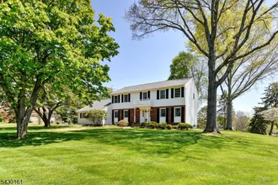 445 Brookview Ct, Branchburg Township, NJ 08876 - Photo 2