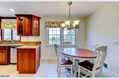 445 Brookview Ct, Branchburg Township, NJ 08876 - Photo 12