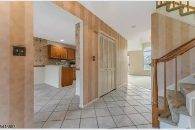 60 Phlox Ct, Readington, NJ 08889 - Photo 2