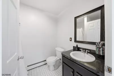 7 Brendona Ave, Hopatcong, NJ 07874 - Photo 24
