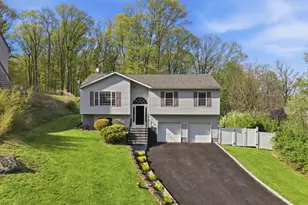 7 Brendona Ave, Hopatcong, NJ 07874 - Photo 1