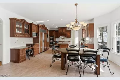 4 Deer Trail Rd, Kinnelon, NJ 07405 - Photo 10