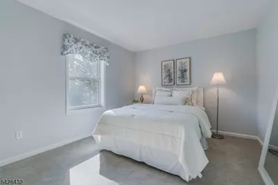109 Hillside Ave, Bedminster Township, NJ 07921 - Photo 24