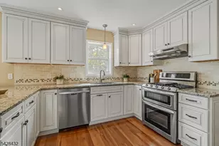 109 Hillside Ave, Bedminster Township, NJ 07921 - Photo 14