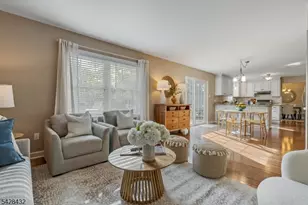 109 Hillside Ave, Bedminster Township, NJ 07921 - Photo 10