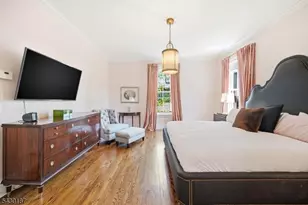21 Franklin Pl, Morristown, NJ 07960 - Photo 22