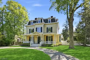 21 Franklin Pl, Morristown, NJ 07960 - Photo 4