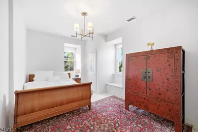 21 Franklin Pl, Morristown, NJ 07960 - Photo 32