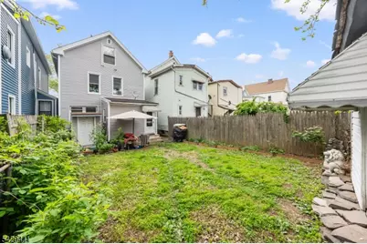 242 Franklin St, Elizabeth, NJ 07206 - Photo 20