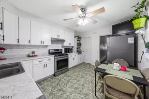 242 Franklin St, Elizabeth, NJ 07206 - Photo 6