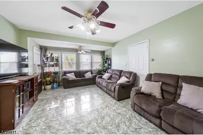 242 Franklin St, Elizabeth, NJ 07206 - Photo 2