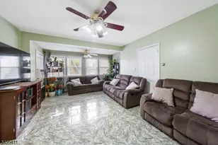 242 Franklin St, Elizabeth, NJ 07206 - Photo 2