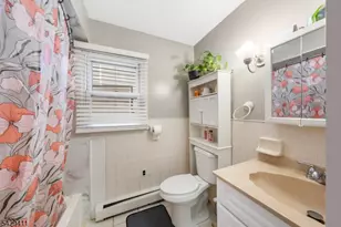 242 Franklin St, Elizabeth, NJ 07206 - Photo 8