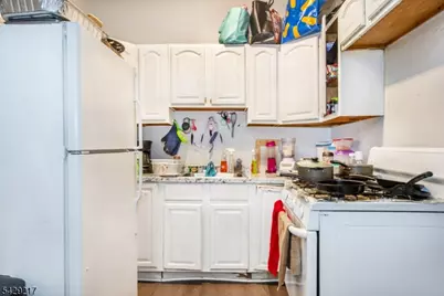 223 Martin Luther King Jr Dr, Jersey City, NJ 07305 - Photo 16