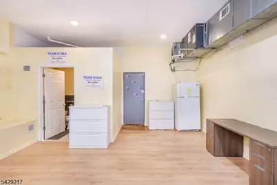 223 Martin Luther King Jr Dr, Jersey City, NJ 07305 - Photo 10