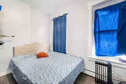 223 Martin Luther King Jr Dr, Jersey City, NJ 07305 - Photo 22