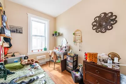 223 Martin Luther King Jr Dr, Jersey City, NJ 07305 - Photo 28