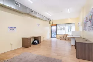 223 Martin Luther King Jr Dr, Jersey City, NJ 07305 - Photo 8
