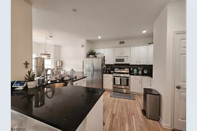 62 Congressional Blvd, Washington Township, NJ 07882 - Photo 6