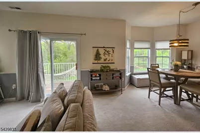 62 Congressional Blvd, Washington Township, NJ 07882 - Photo 8