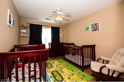 8 Donna Dr, East Hanover Township, NJ 07936 - Photo 10