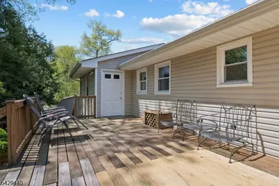 119 Rollins Trl, Hopatcong, NJ 07843 - Photo 16
