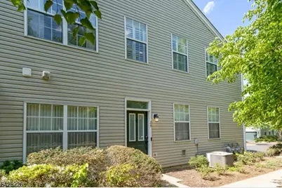 26 Heatherwood Lane, Bedminster Township, NJ 07921 - Photo 4