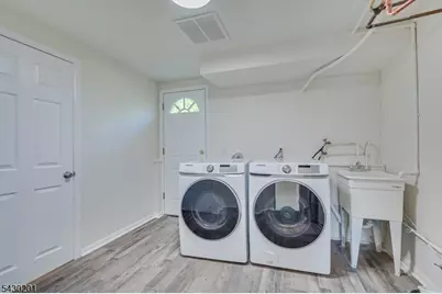 937 S Washington Ave, Piscataway Township, NJ 08854 - Photo 26