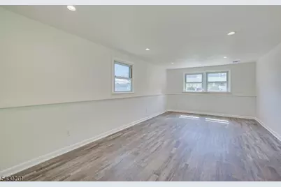 937 S Washington Ave, Piscataway Township, NJ 08854 - Photo 20
