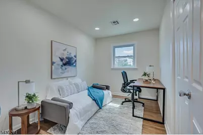 937 S Washington Ave, Piscataway Township, NJ 08854 - Photo 16