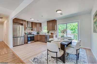 937 S Washington Ave, Piscataway Township, NJ 08854 - Photo 6