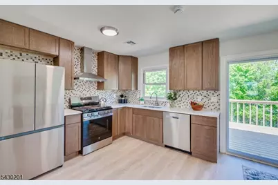 937 S Washington Ave, Piscataway Township, NJ 08854 - Photo 10