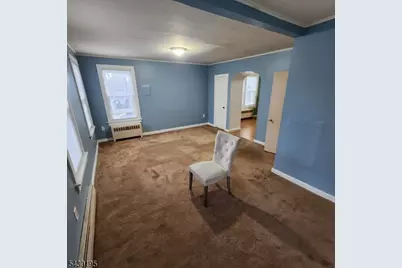 198 Morris St #2, Phillipsburg, NJ 08865 - Photo 2