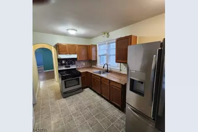 198 Morris St #2, Phillipsburg, NJ 08865 - Photo 6