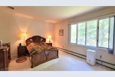 8 De Hart Rd, Parsippany, NJ 07054 - Photo 22