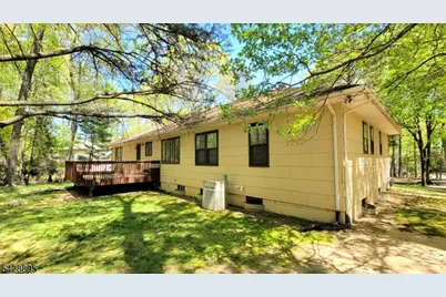 8 De Hart Rd, Parsippany, NJ 07054 - Photo 4