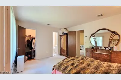 8 De Hart Rd, Parsippany, NJ 07054 - Photo 20
