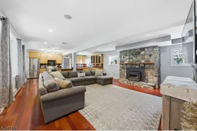 7 Oswego Ave, Rockaway Township, NJ 07866 - Photo 10