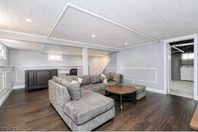 65 Hilltop Ct, Clifton, NJ 07012 - Photo 18