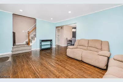 65 Hilltop Ct, Clifton, NJ 07012 - Photo 4
