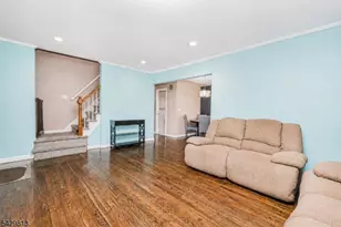 65 Hilltop Ct, Clifton, NJ 07012 - Photo 4