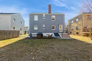 127 Roosevelt Ave, Cranford Township, NJ 07016 - Photo 6