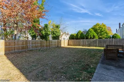 127 Roosevelt Ave #1, Cranford Township, NJ 07016 - Photo 8